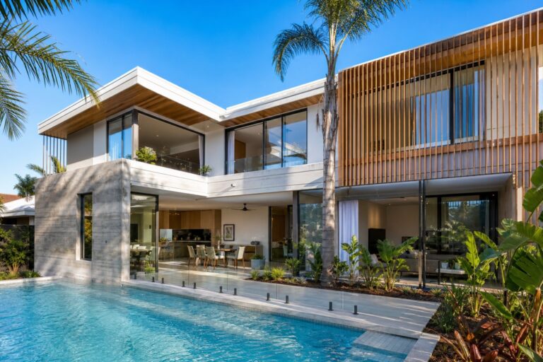 Knockdown Rebuild Specialists on the Gold Coast