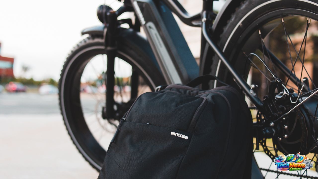 Bicycle rack top bag